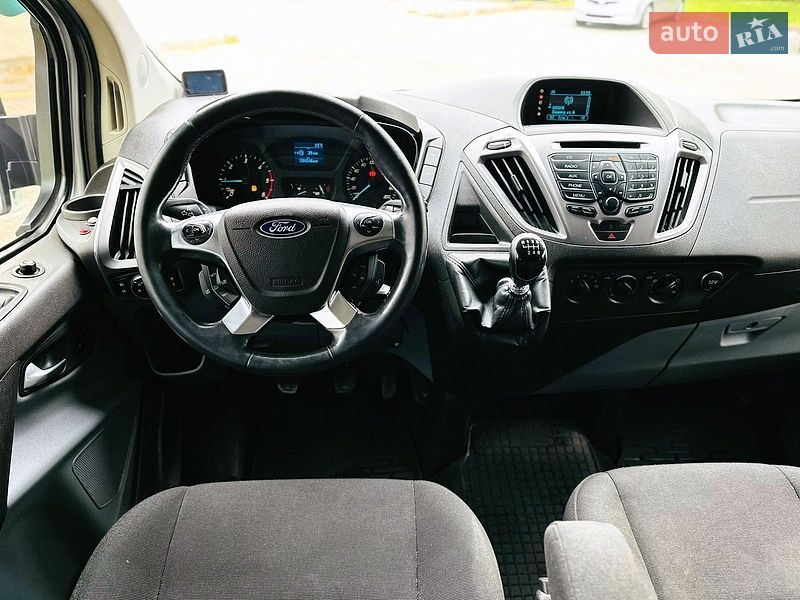 Вантажний фургон Ford Transit Custom 2015 в Києві