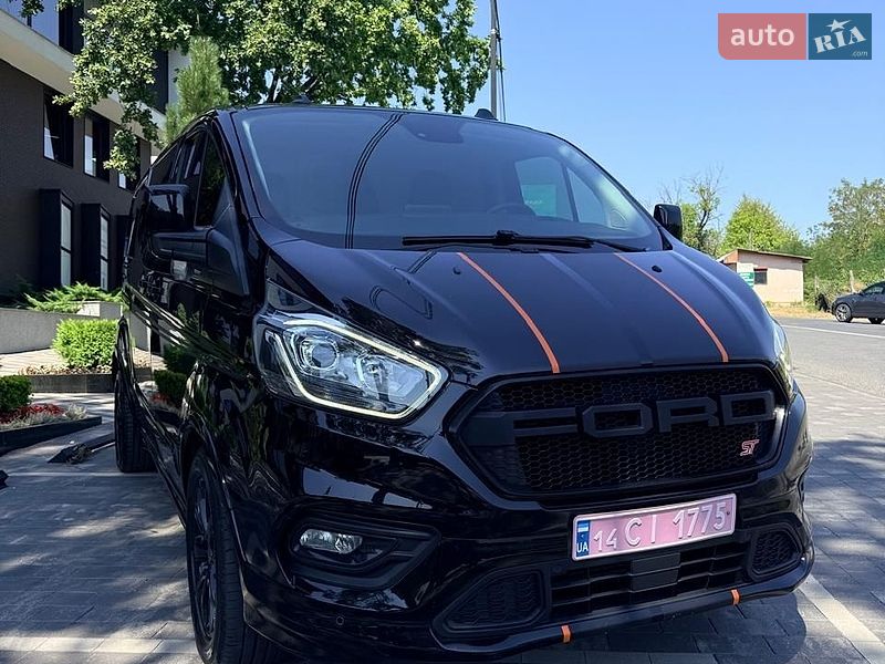 Мінівен Ford Transit Custom 2020 в Ужгороді