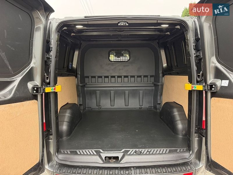 Вантажопасажирський фургон Ford Transit Custom 2019 в Дубні