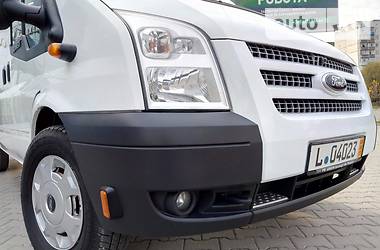 Вантажопасажирський фургон Ford Transit 2014 в Чернівцях