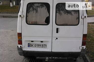 Другие автобусы Ford Transit 1996 в Вараше