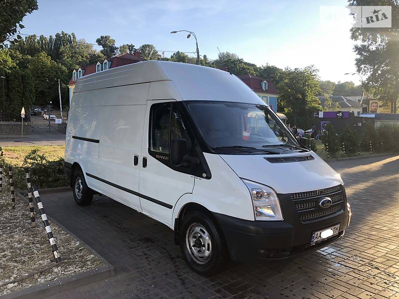 Другие автобусы Ford Transit 2013 в 