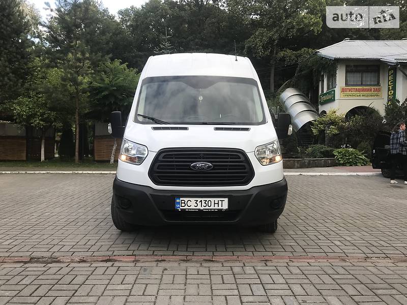 Вантажний фургон Ford Transit 2014 в Дрогобичі