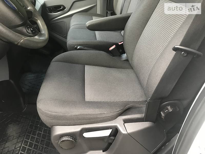 Вантажний фургон Ford Transit 2014 в Дрогобичі