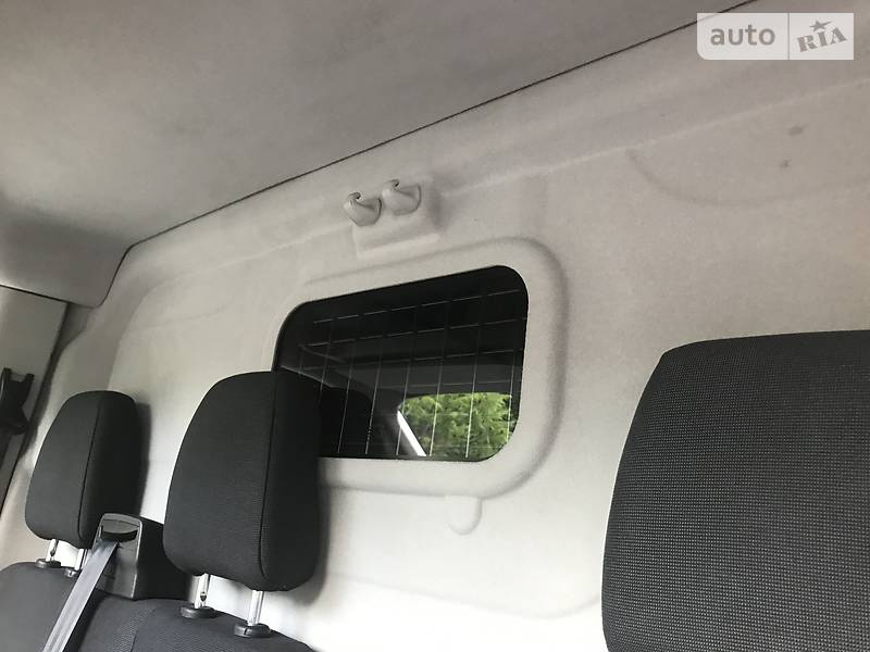 Вантажний фургон Ford Transit 2014 в Дрогобичі