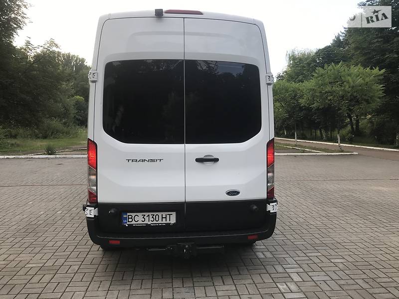 Вантажний фургон Ford Transit 2014 в Дрогобичі