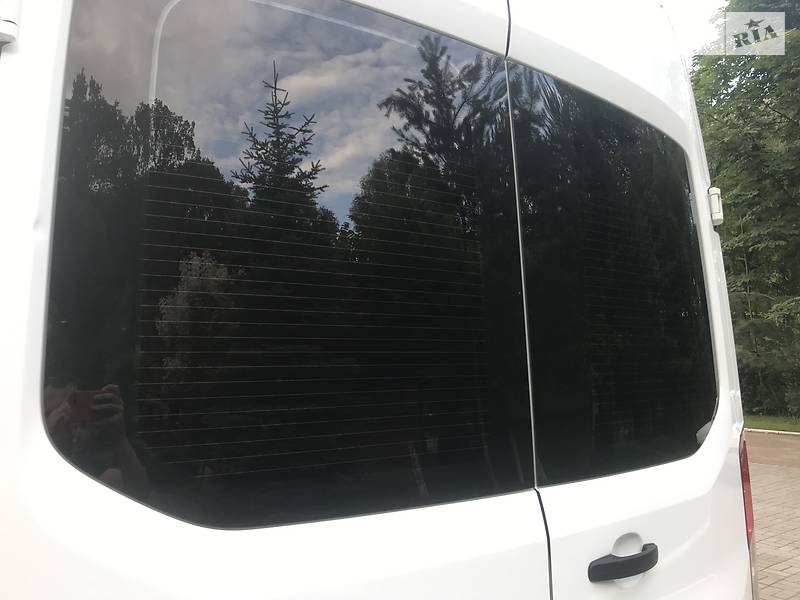 Вантажний фургон Ford Transit 2014 в Дрогобичі
