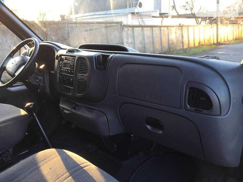 Тентованый Ford Transit 2006 в Василькове