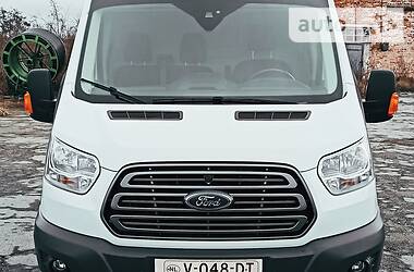 Грузопассажирский фургон Ford Transit 2017 в Радомышле