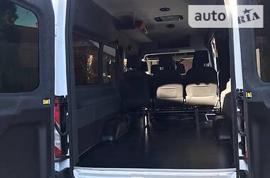 Мінівен Ford Transit 2016 в 