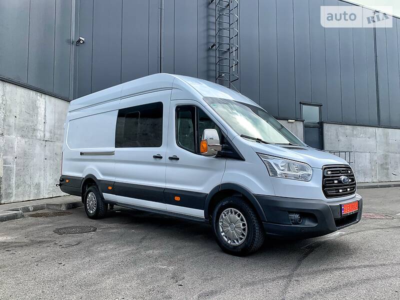 Вантажопасажирський фургон Ford Transit 2016 в Києві