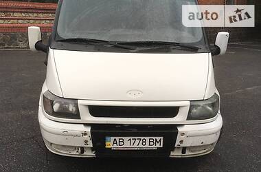 Грузопассажирский фургон Ford Transit 2004 в Виннице