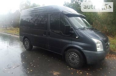 Мінівен Ford Transit 2011 в 