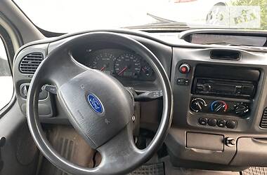 Грузопассажирский фургон Ford Transit 2004 в Ровно