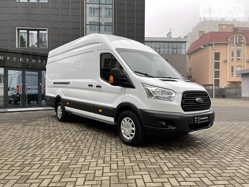 Вантажний фургон Ford Transit 2019 в Луцьку