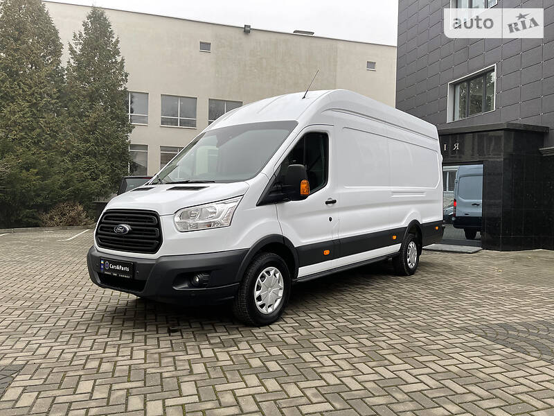 Вантажний фургон Ford Transit 2019 в Луцьку
