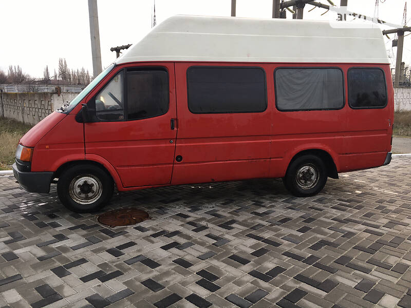 Грузопассажирский фургон Ford Transit 1989 в Днепре фото 2 Грузопассажирский фургон Ford Transit 1989 в Днепре