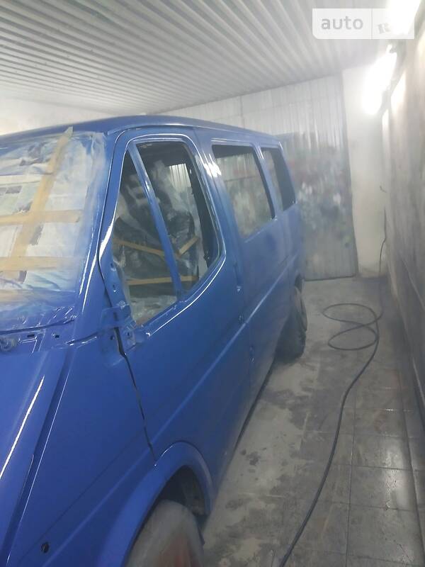Минивэн Ford Transit 1987 в Козове