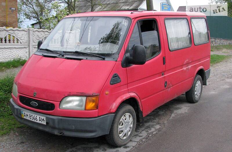 Минивэн Ford Transit 1998 в Андрушевке