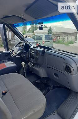 Минивэн Ford Transit 2005 в 