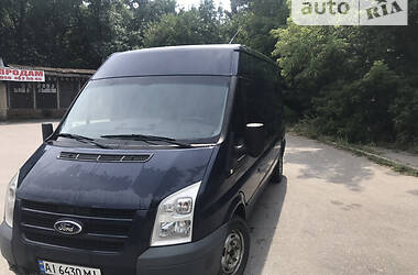 Вантажний фургон Ford Transit 2010 в 