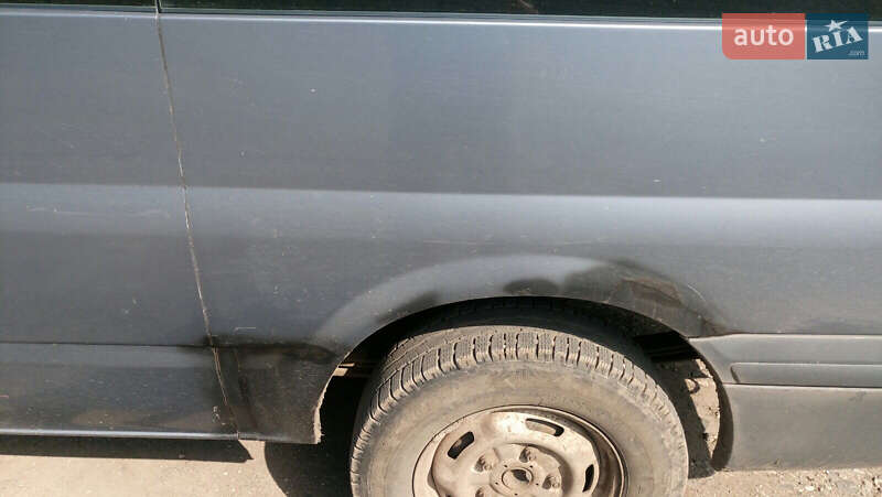 Минивэн Ford Transit 2000 в Кривом Роге