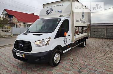 Вантажний фургон Ford Transit 2016 в Вінниці