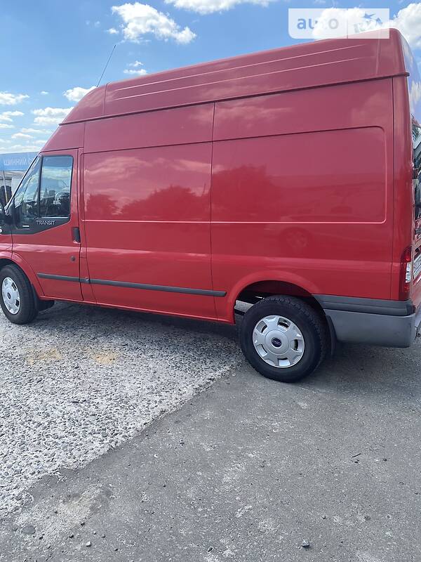Вантажний фургон Ford Transit 2012 в Хмельницькому