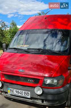 Микроавтобус Ford Transit 2000 в 