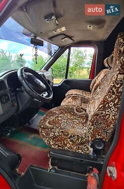 Микроавтобус Ford Transit 2000 в 