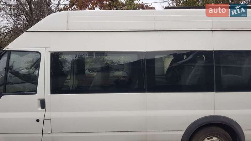 Микроавтобус Ford Transit 2000 в Днепре