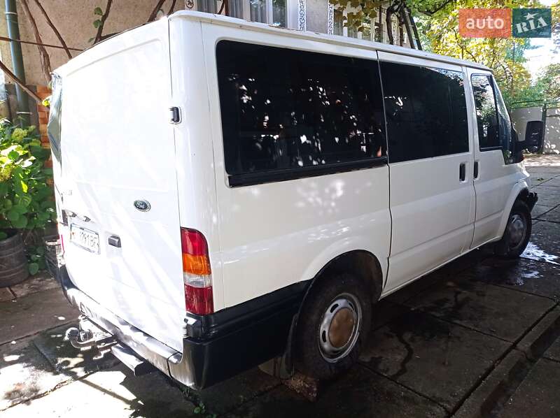 Микроавтобус Ford Transit 2005 в Хусте фото 4 Микроавтобус Ford Transit 2005 в Хусте