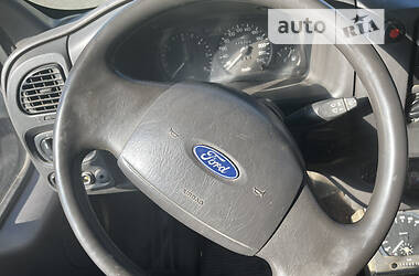 Тентованый Ford Transit 2001 в 