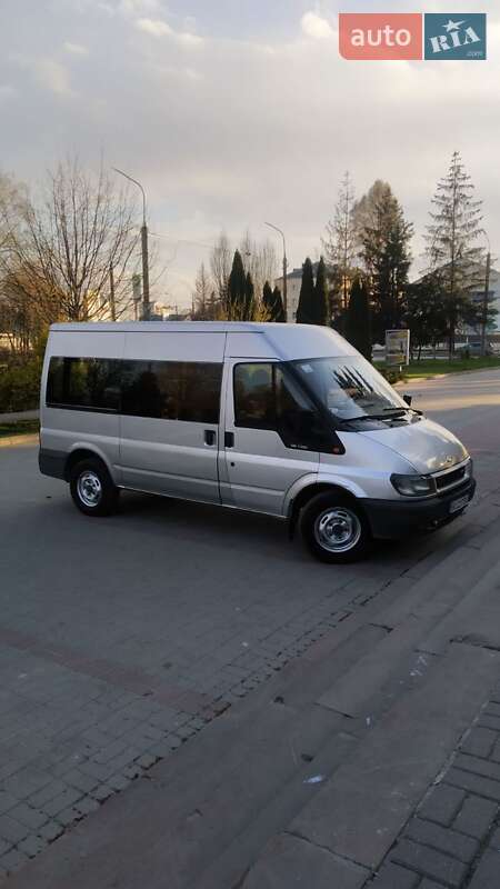 Микроавтобус Ford Transit 2004 в Киеве