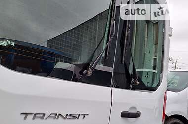 Грузовой фургон Ford Transit 2018 в 