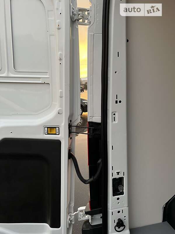 Грузовой фургон Ford Transit 2018 в Луцке фото 16 Грузовой фургон Ford Transit 2018 в Луцке