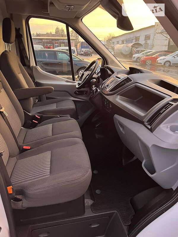 Грузовой фургон Ford Transit 2018 в Луцке фото 44 Грузовой фургон Ford Transit 2018 в Луцке