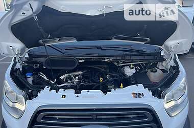 Грузовой фургон Ford Transit 2018 в 