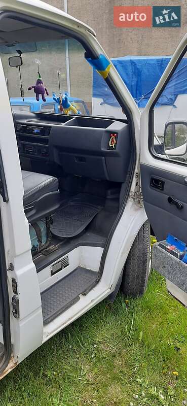 Минивэн Ford Transit 1993 в Нововолынске