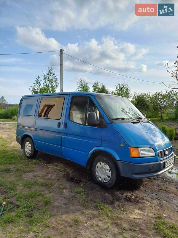 Микроавтобус Ford Transit 1999 в Сарнах