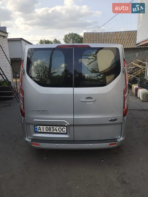 Микроавтобус Ford Transit 2016 в 