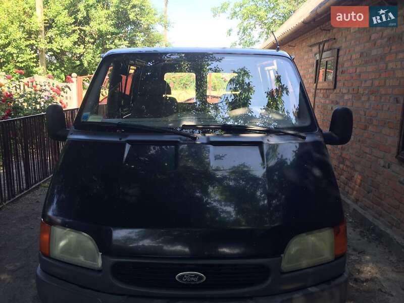 Мікроавтобус Ford Transit 1999 в Гребінці