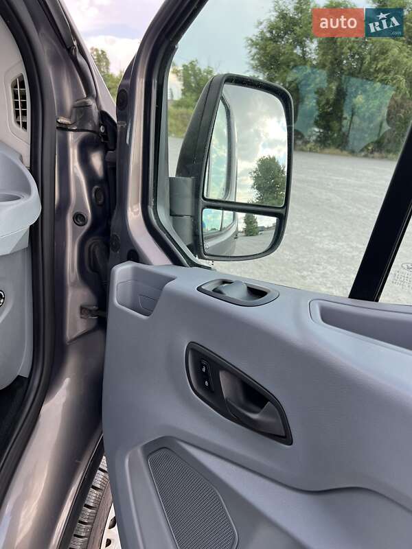Микроавтобус Ford Transit 2015 в Днепре