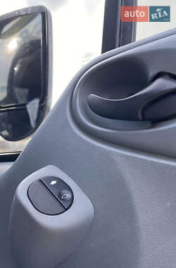 Микроавтобус Ford Transit 2012 в 