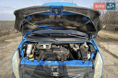 Микроавтобус Ford Transit 2012 в 