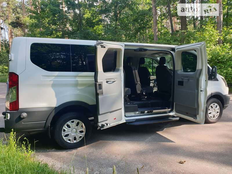 Микроавтобус Ford Transit 2016 в Житомире фото 14 Микроавтобус Ford Transit 2016 в Житомире