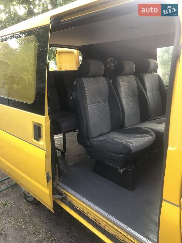 Минивэн Ford Transit 2004 в Сокирянах