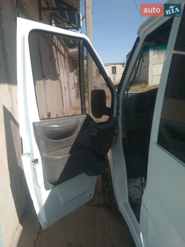 Мікроавтобус Ford Transit 2004 в Одесі