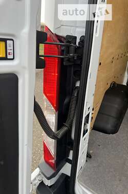 Грузовой фургон Ford Transit 2018 в Виноградове