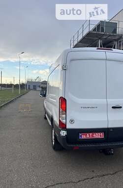 Вантажний фургон Ford Transit 2018 в Виноградові